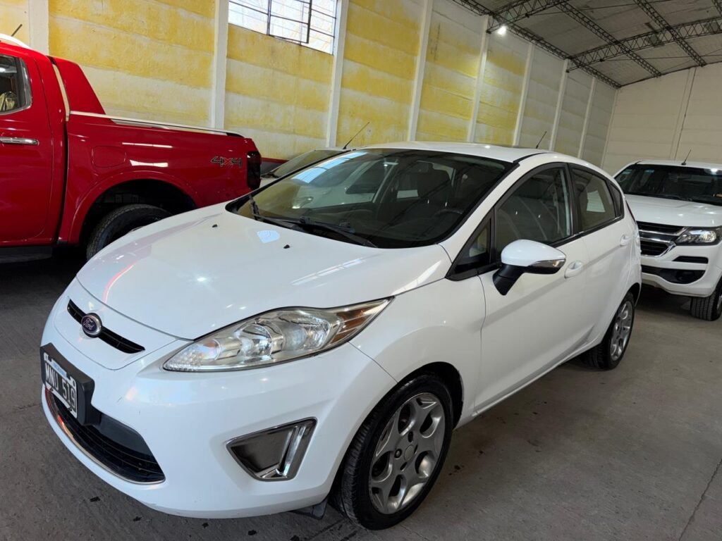 Ford Fiesta Kinetic Titanium Full 1.6 2012